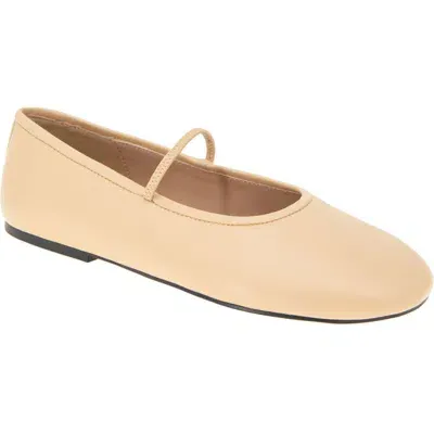 Bcbg Marzi Ballet Flat In Hazelnut