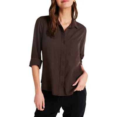 Bella Dahl Shirttail Button-up Shirt In Chestnut Brown