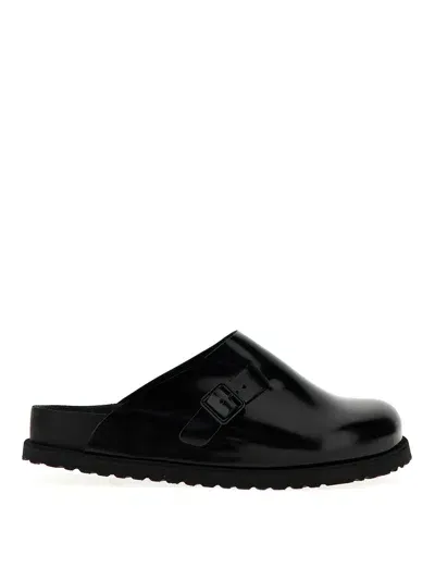 Birkenstock 33 Dougal Sabots In Black