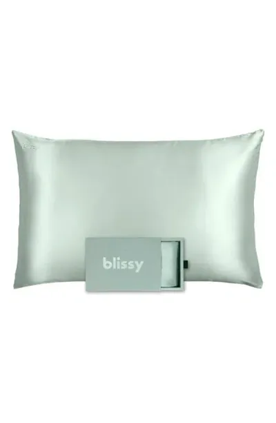 Blissy Mulberry Silk Pillowcase In Green