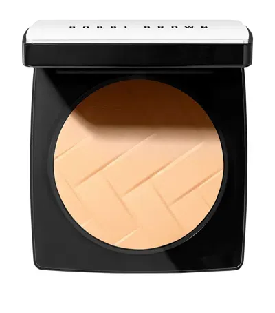 Bobbi Brown Vitamin Enriched Pressed Powder In Neutral