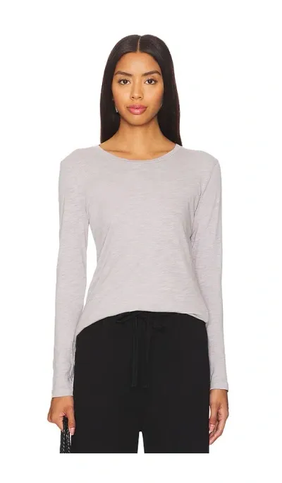 Bobi Long Sleeve Tee In Pebble