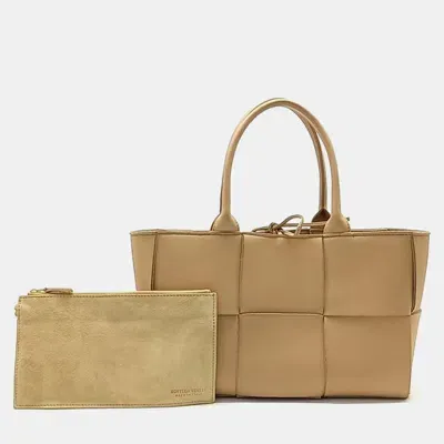 Pre-owned Bottega Veneta Arco Tote Bag In Beige