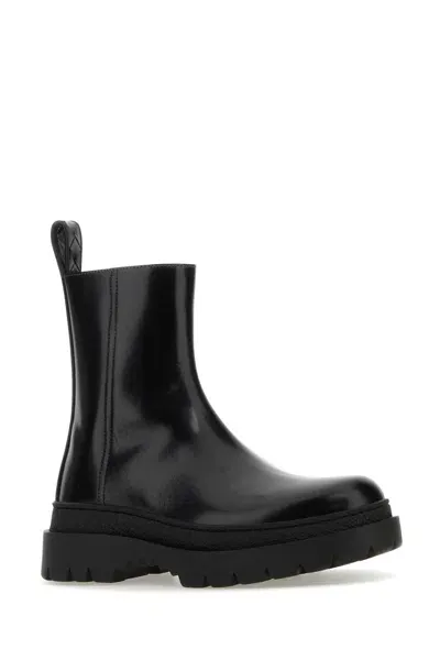 Bottega Veneta Black Leather Highway Ankle Boots In Blk