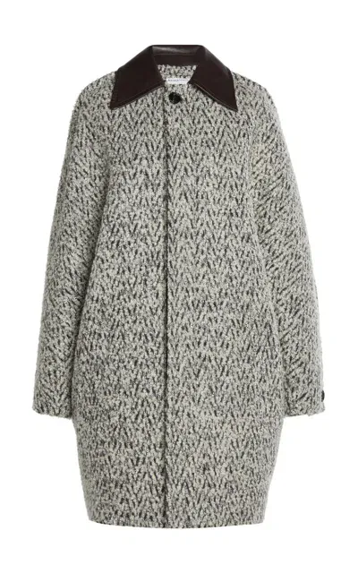 Bottega Veneta Wool Bouclé Coat With Chevron Pattern In Light Grey