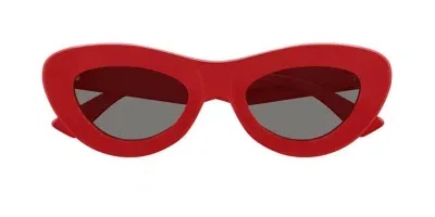 Bottega Veneta Eyewear Cat Eye Frame Sunglasses In Red