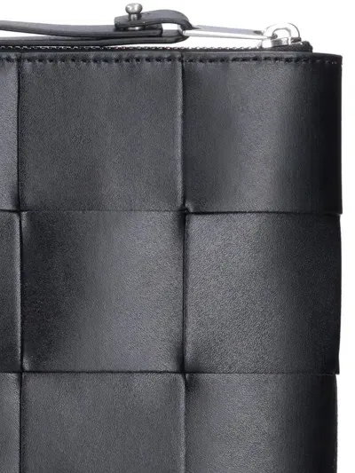 Bottega Veneta Intrecciato Pouch In Black