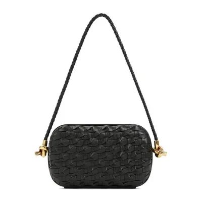 Bottega Veneta Knot With Strap Clutch Bag In Green