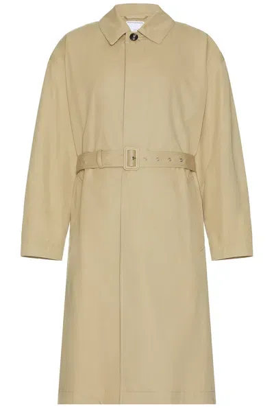 Bottega Veneta Light Cotton Twill Trench Coat In Desert Taupe