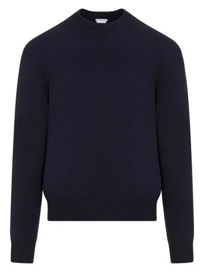 Bottega Veneta Men's Crew-neck Cashmere Sweater In Blue