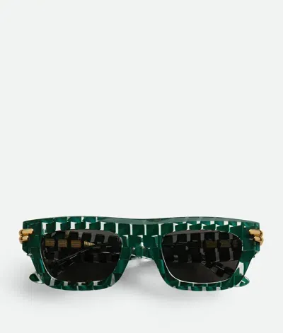 Bottega Veneta Mitre Square Sunglasses In Green