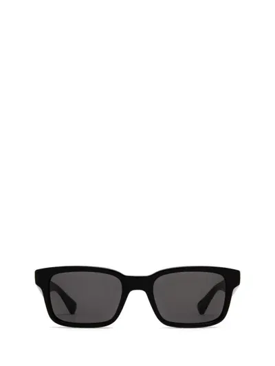 Bottega Veneta Sunglasses In Black