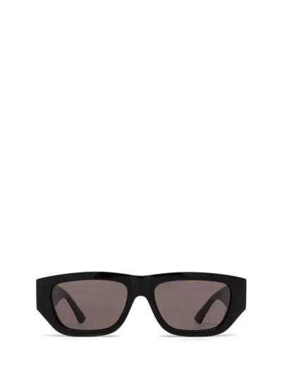 Bottega Veneta Sunglasses In Black