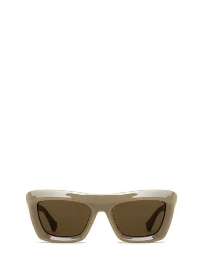 Bottega Veneta Sunglasses In Brown