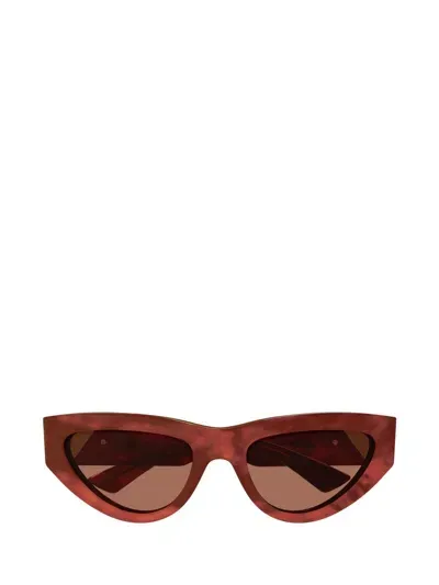 Bottega Veneta Eyewear Cat In Red