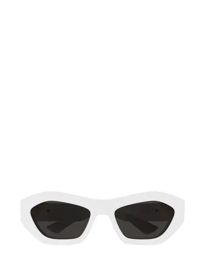 Bottega Veneta Sunglasses In White