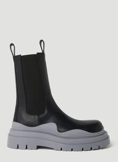 Bottega Veneta Black Tire Leather Chelsea Boots In Grey