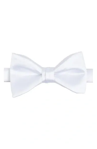 Brooklyn Brigade Solid Satin Pre-tied Bow Tie In White