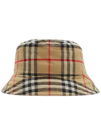 Burberry Vintage Check Cotton Bucket Hat In Beige