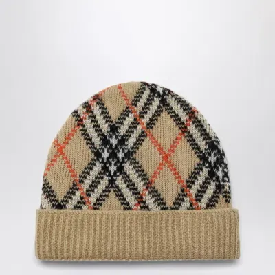 Burberry Check Pattern Cashmere Bonnet In Beige