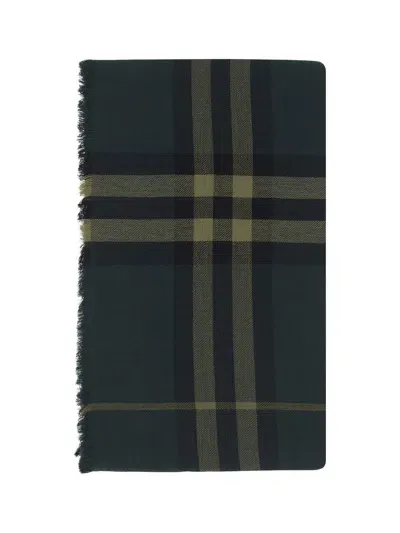 Burberry Checked Frayed-edge Scarf In Gray