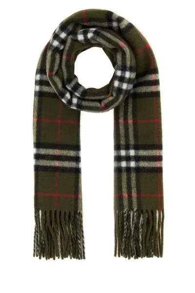 Burberry Checked Scarf In Loch