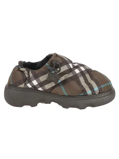 Burberry Fabric Rubber Sole Sneakers In Snug Ip Check