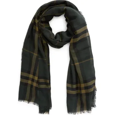 Burberry Giant Check Wool Scarf In Shadow