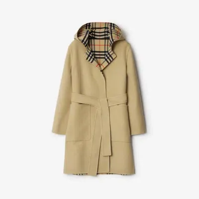 Burberry Vintage Check Wool Coat In Flax