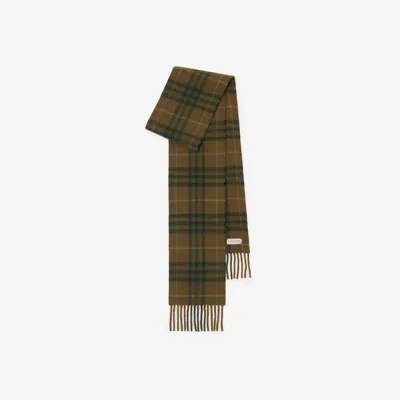 Burberry Narrow Check Cashmere Scarf In Furrow