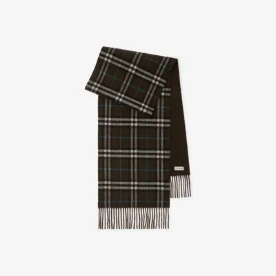 Burberry Reversible Check Cashmere Scarf In Snug