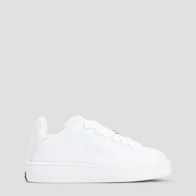 Burberry Sneakers In White