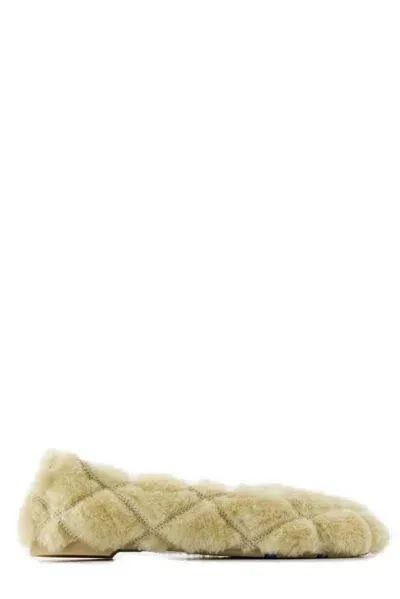 Burberry Shearling Baby Ballerinas In Yellow