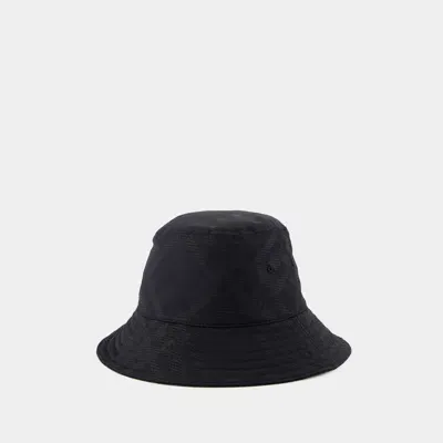 Burberry Tonal Bias Buket Hat In Black