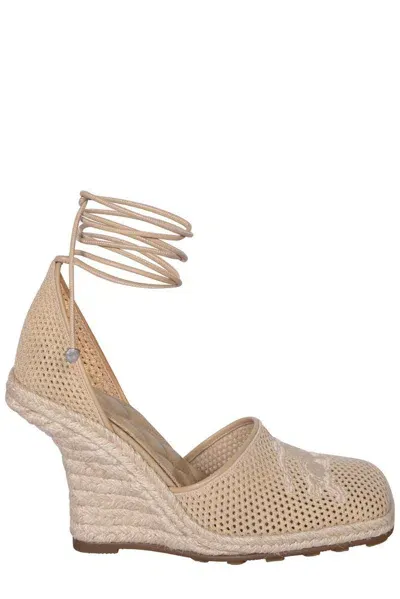 Burberry Woven Wedged Pumps In Beige