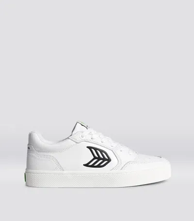 Cariuma Vallely Logo-detail Leather Sneakers In White Premium Leather/black