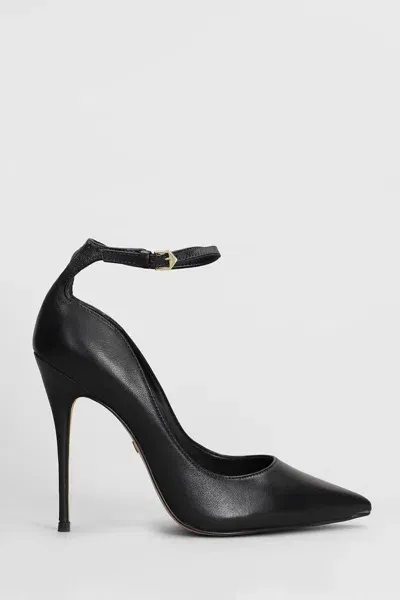 Carrano Pumps In Black