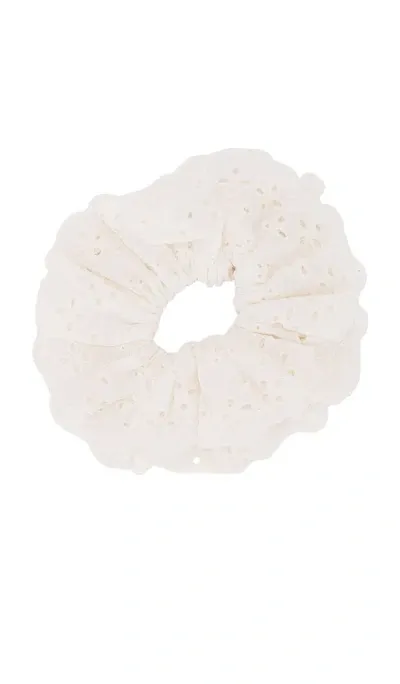 Casa Clara Felicite Scrunchie In Cream