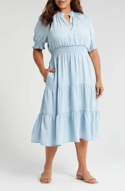 Caslonr Caslon(r) Short Sleeve Tiered Chambray Dress In Light Wash