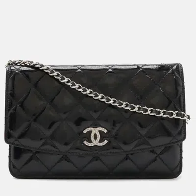 Pre-owned Chanel Black Enamel Leather Matelasse Chain Wallet Pochette