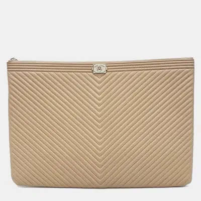 Pre-owned Chanel Chevron Boy Clutch Large In Beige