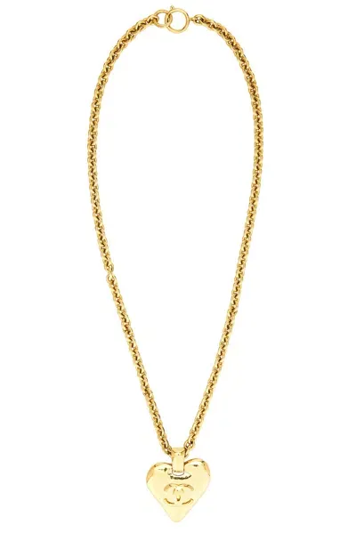 Pre-owned Chanel Coco Heart Necklace In Gold