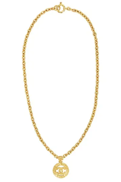 Pre-owned Chanel Coco Mark Necklace In Gold