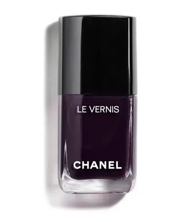 Chanel Le Vernis Nail Colour In White