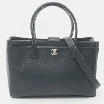 Pre-owned Chanel Navy Leather Tote Bag In Navy Blue