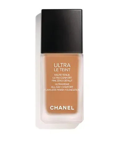 Chanel Ultra Le Teint Fluide Ultrawear - All-day Comfort - Flawless Finish Foundation In White