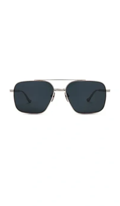 Chimi Aviator Sunglasses In Blue