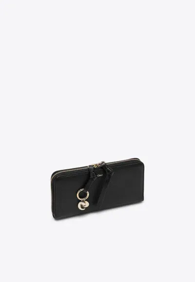 Chloé Alphabet Zipped Wallet In Black