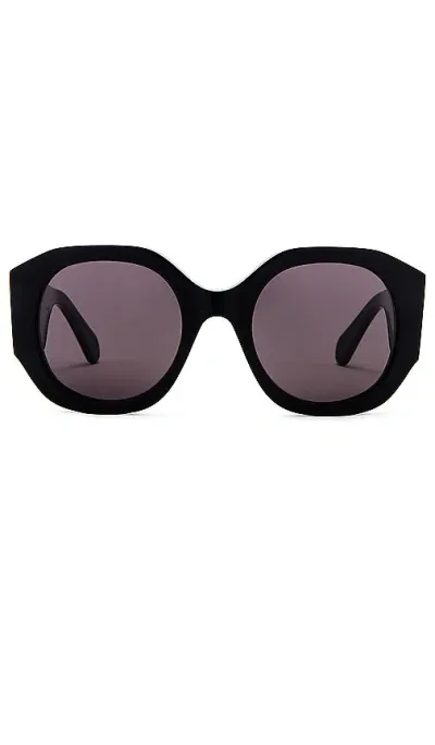 Chloé Logo Round Sunglasses In 黑色