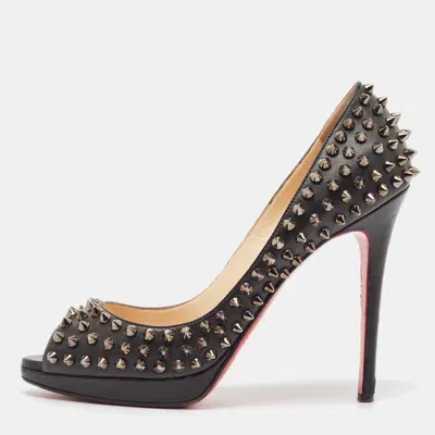 Pre-owned Christian Louboutin Black Leather Yolanda Spikes Pumps Size 38.5